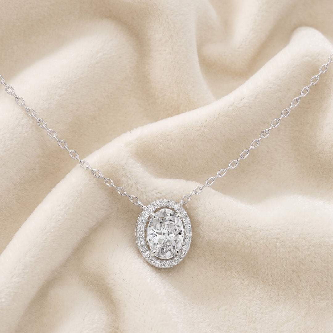 Nirraya Solitaire Ovel Halo Pedant Main image