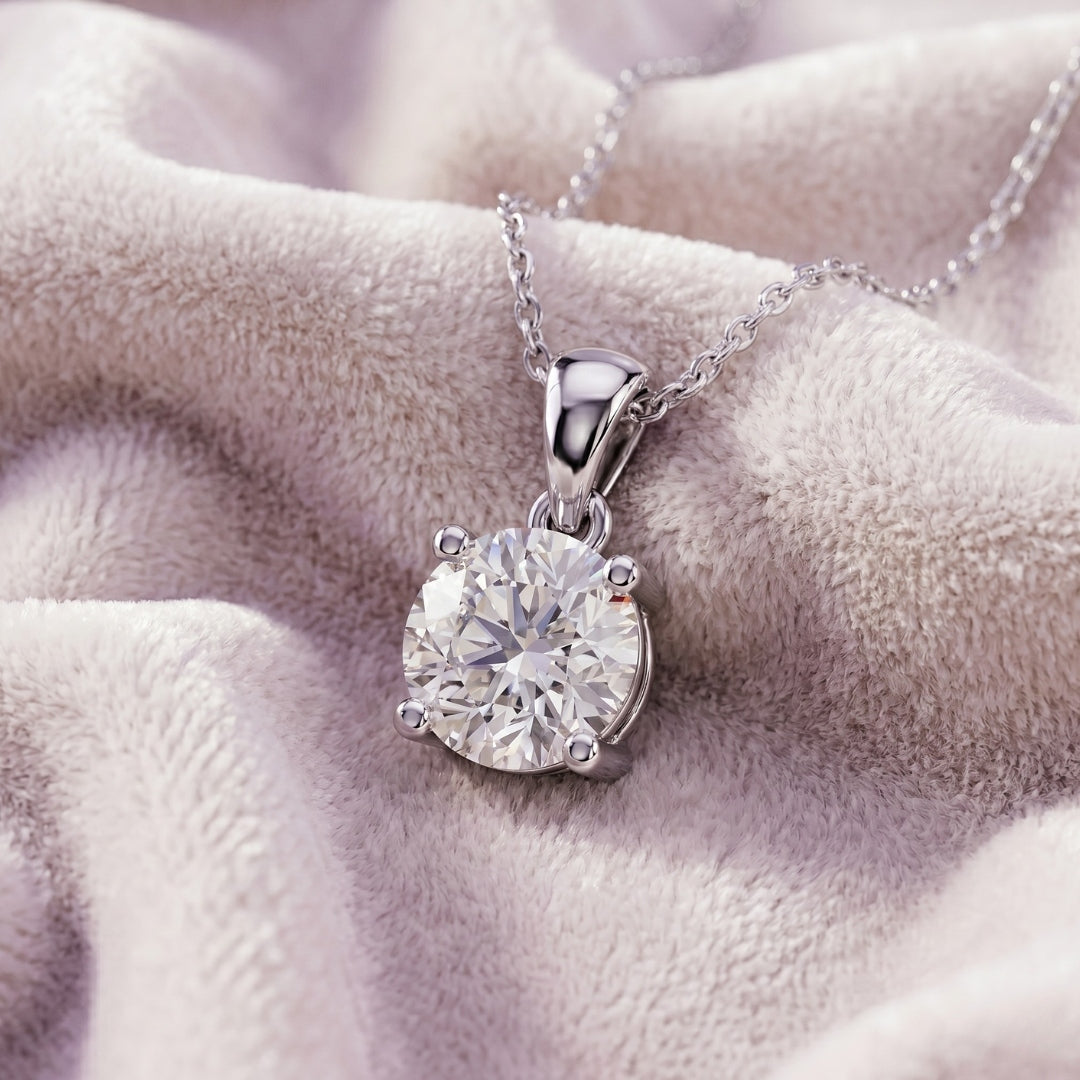 Pure Vow Diamond Pendant Main image