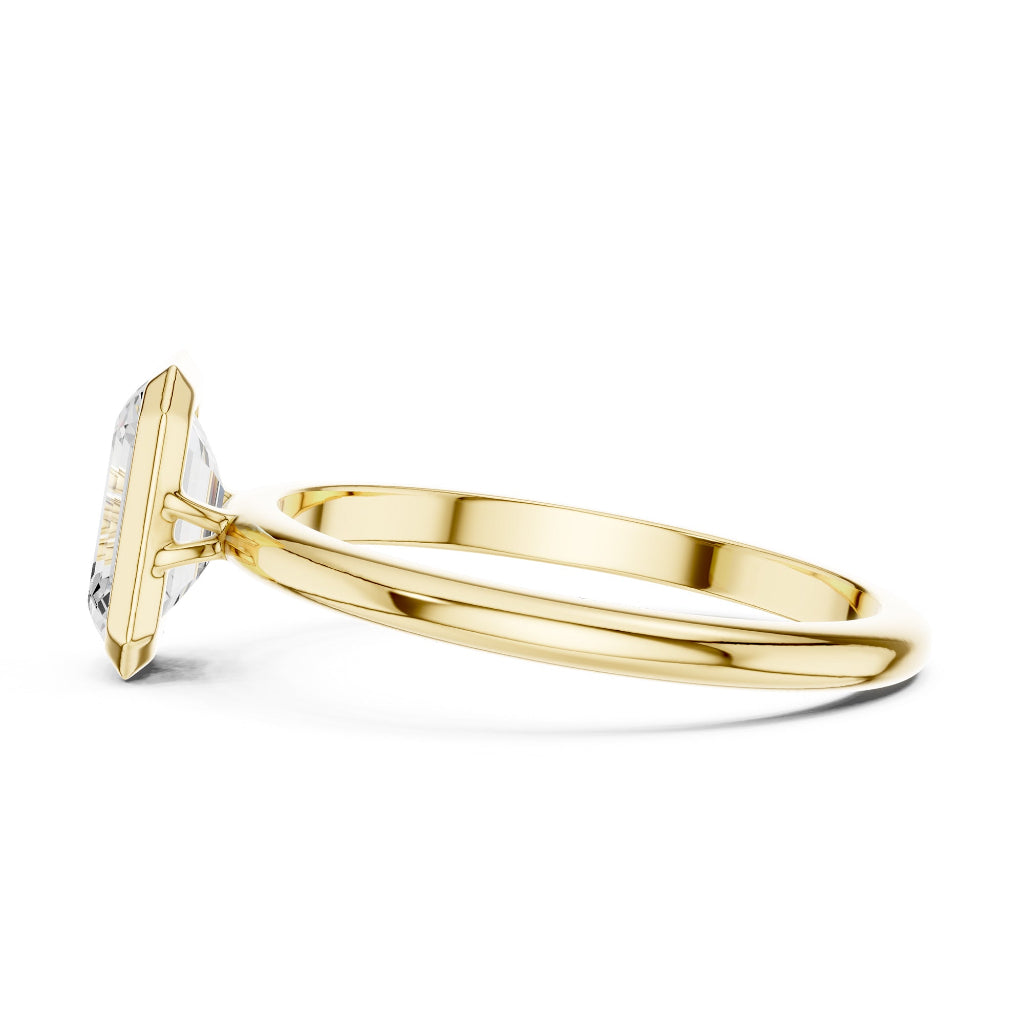 Royal Horizon Diamond Bezel Ring
