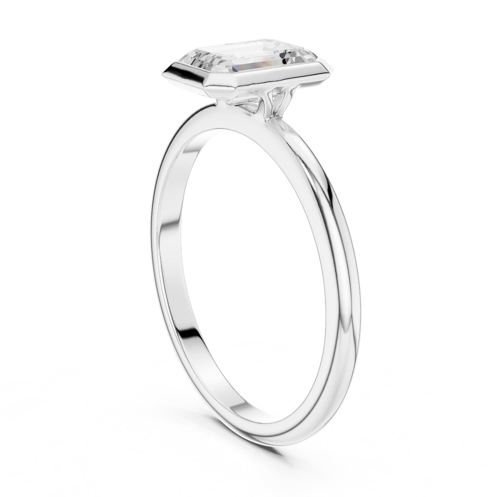 Royal Horizon Diamond Bezel Ring