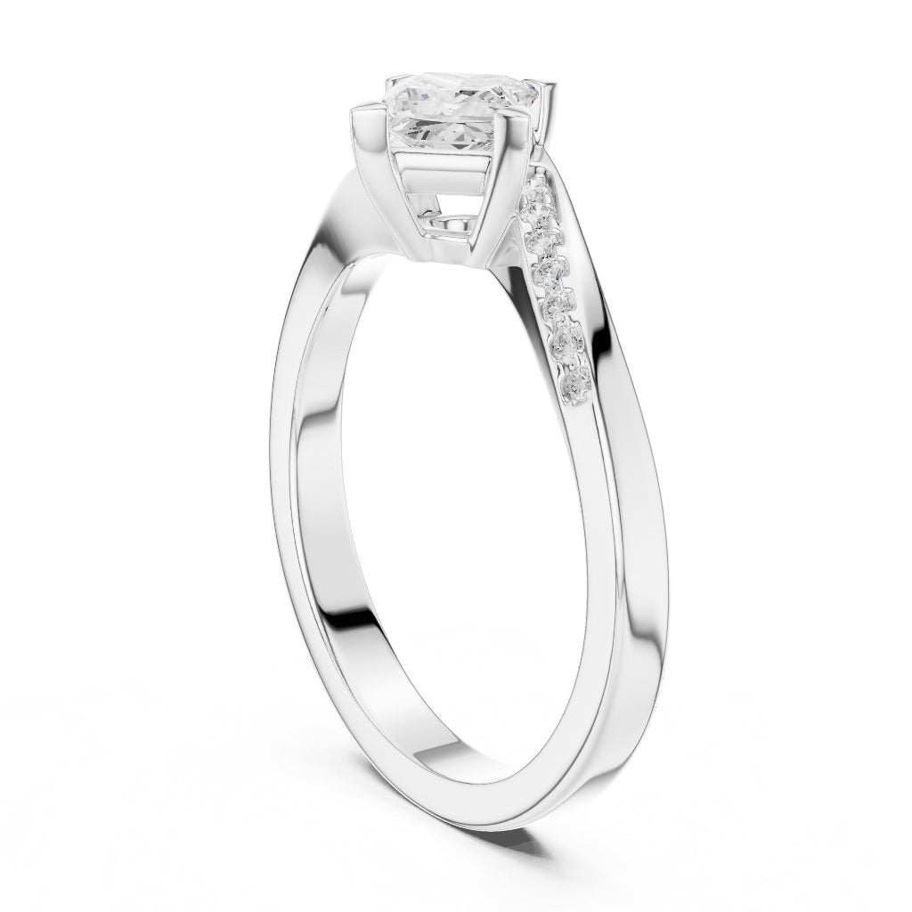 Love Twist Princess Ring