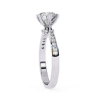 The Heart-Prong Pave Solitaire