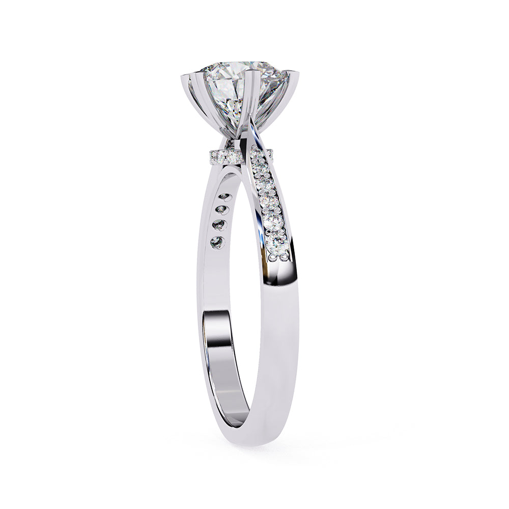 The Heart-Prong Pave Solitaire