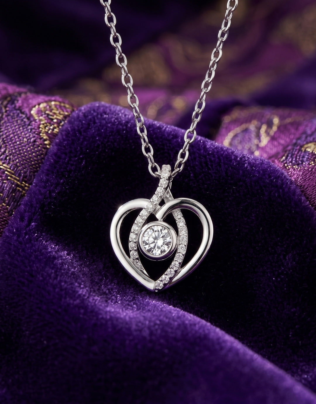 Florance Love Twist Pendant Main image