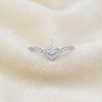 Pearluxe V-Crown Ring