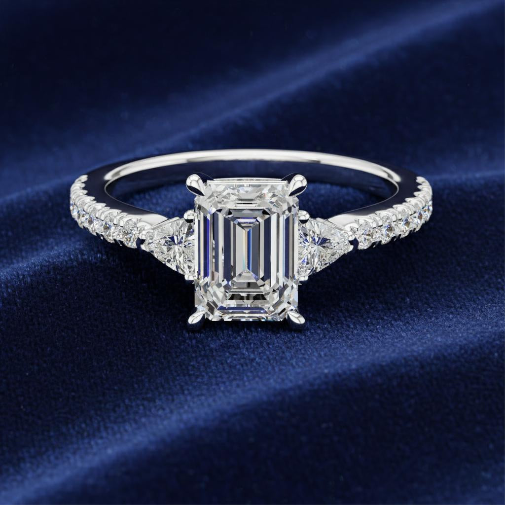 Emerald Trinity Luxe Ring Main image