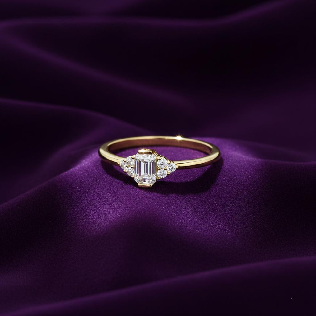 Evanca Emerald Grace Ring Main image