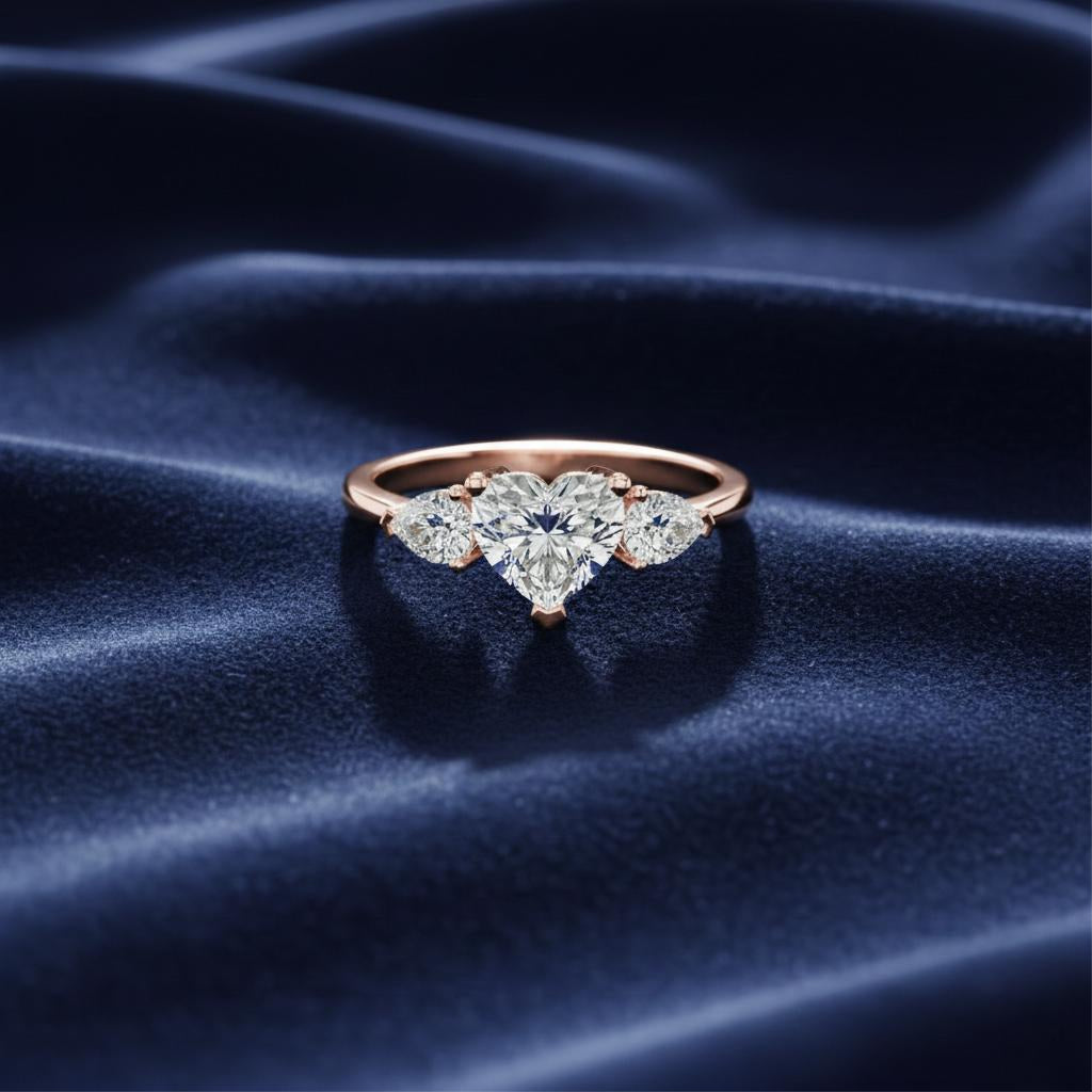 Divina Heart Romance Ring