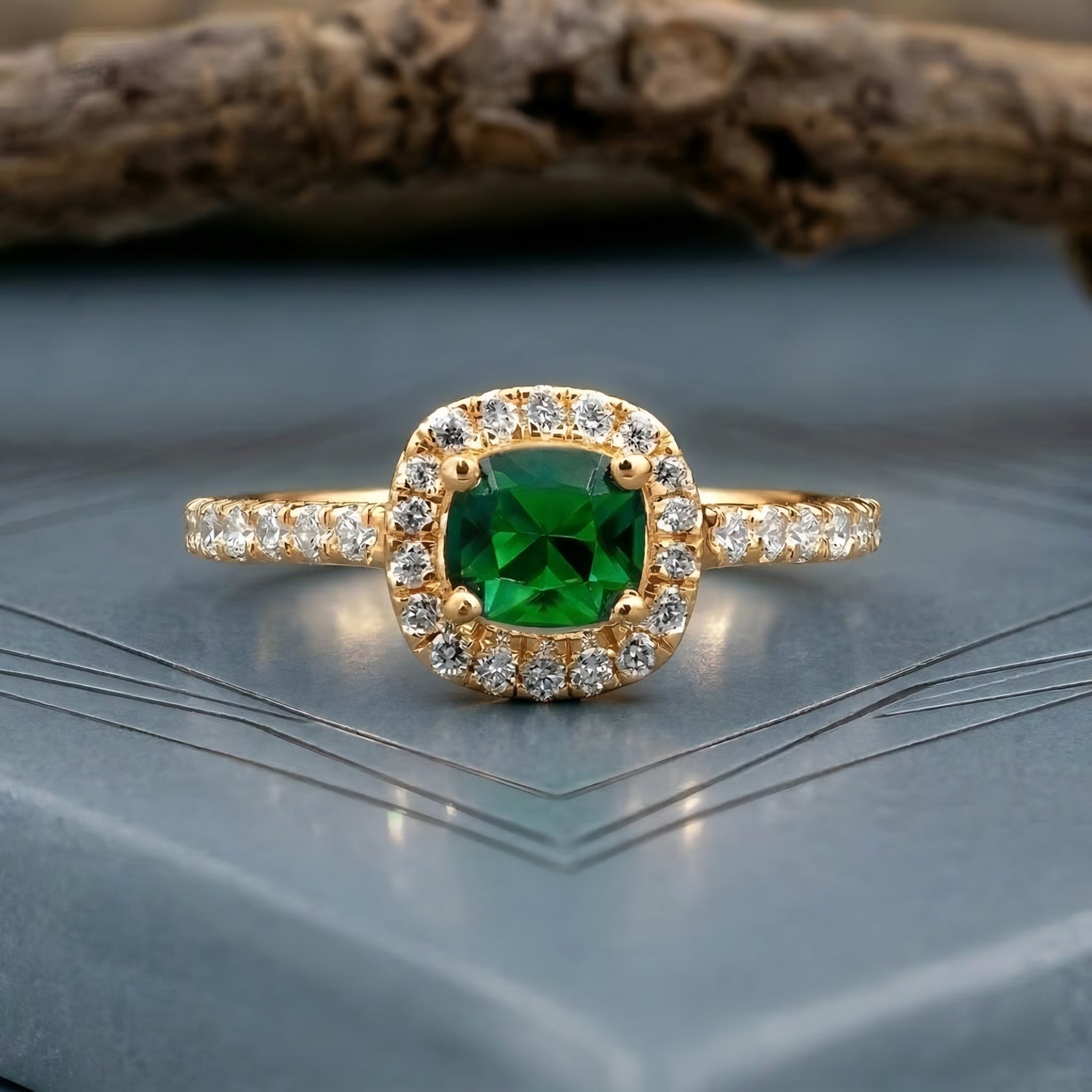 Verdant Royale Halo Ring Main image