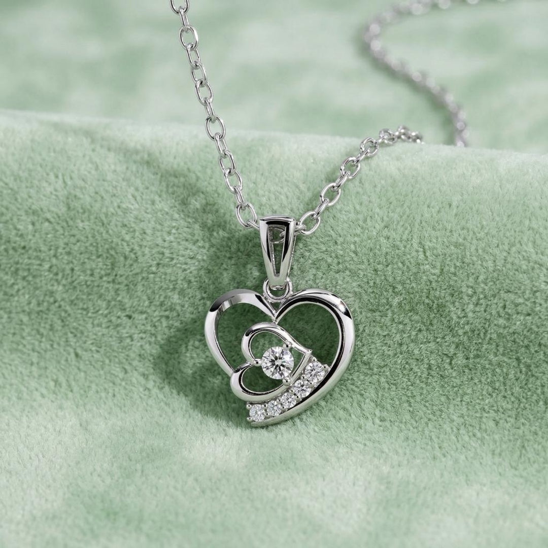 Jiya Heart Sparkle Pendant Main image