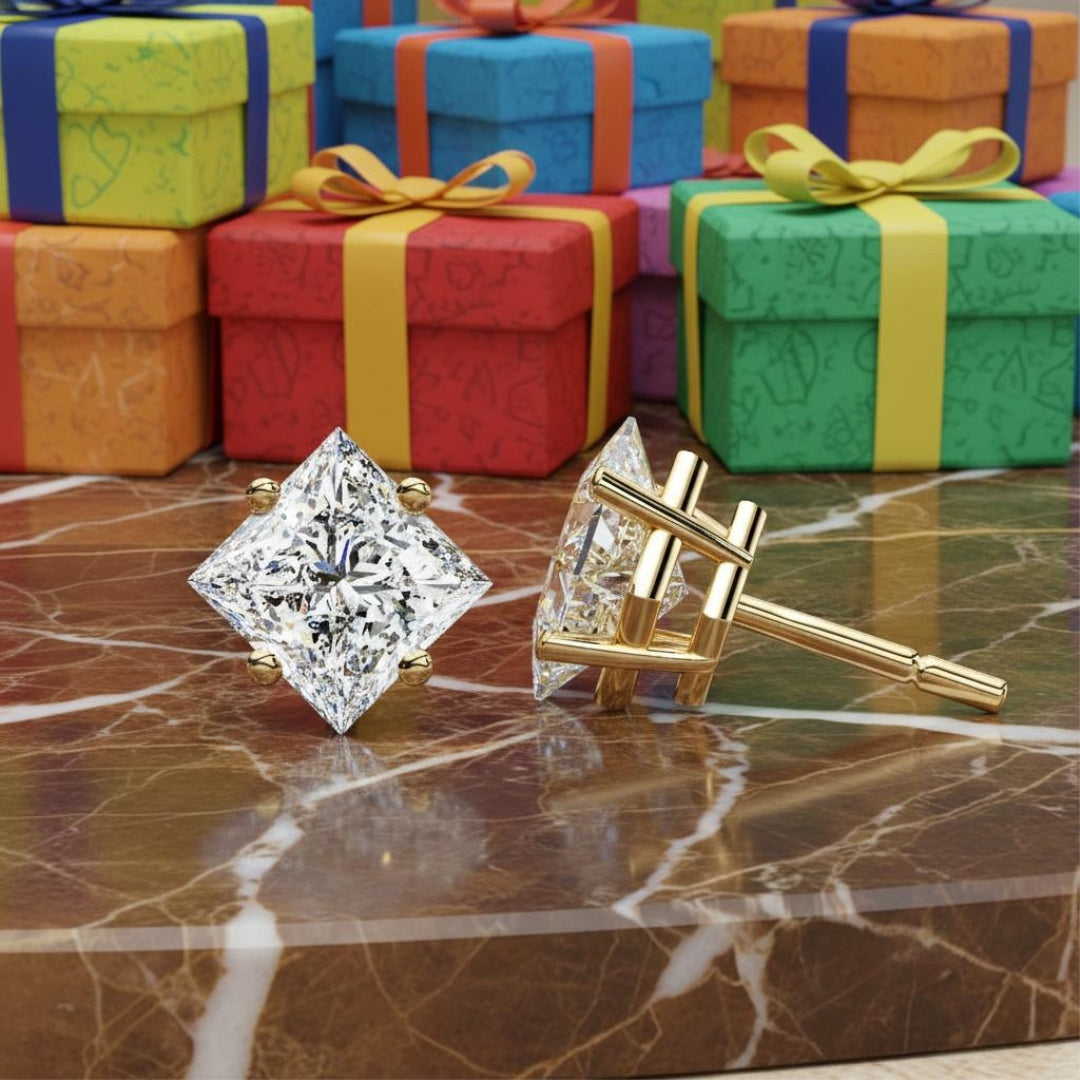 SOLITAIRE PRINCESS STAR SPARK STUD