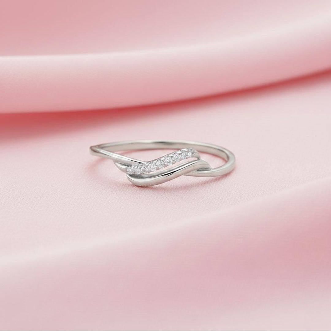 Eternal Ribbon Diamond Ring Main image