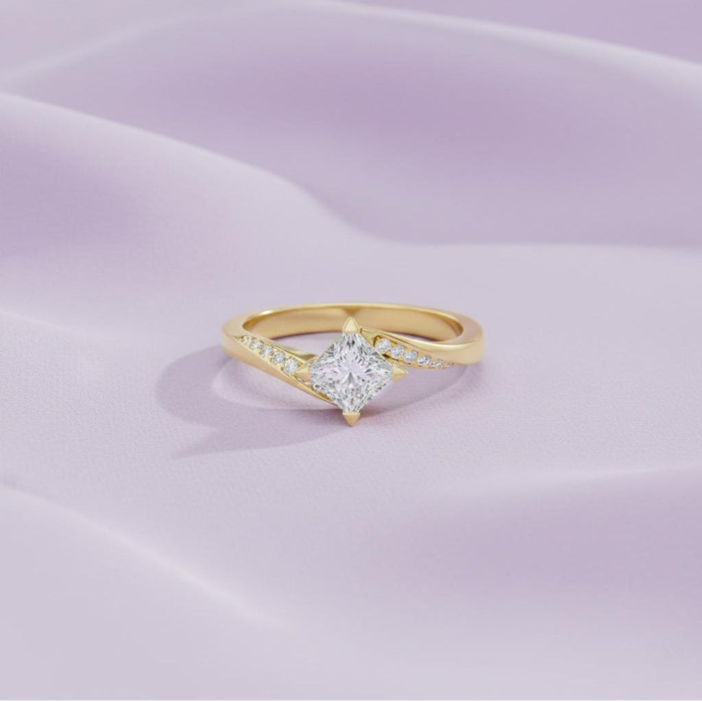 Love Twist Princess Ring