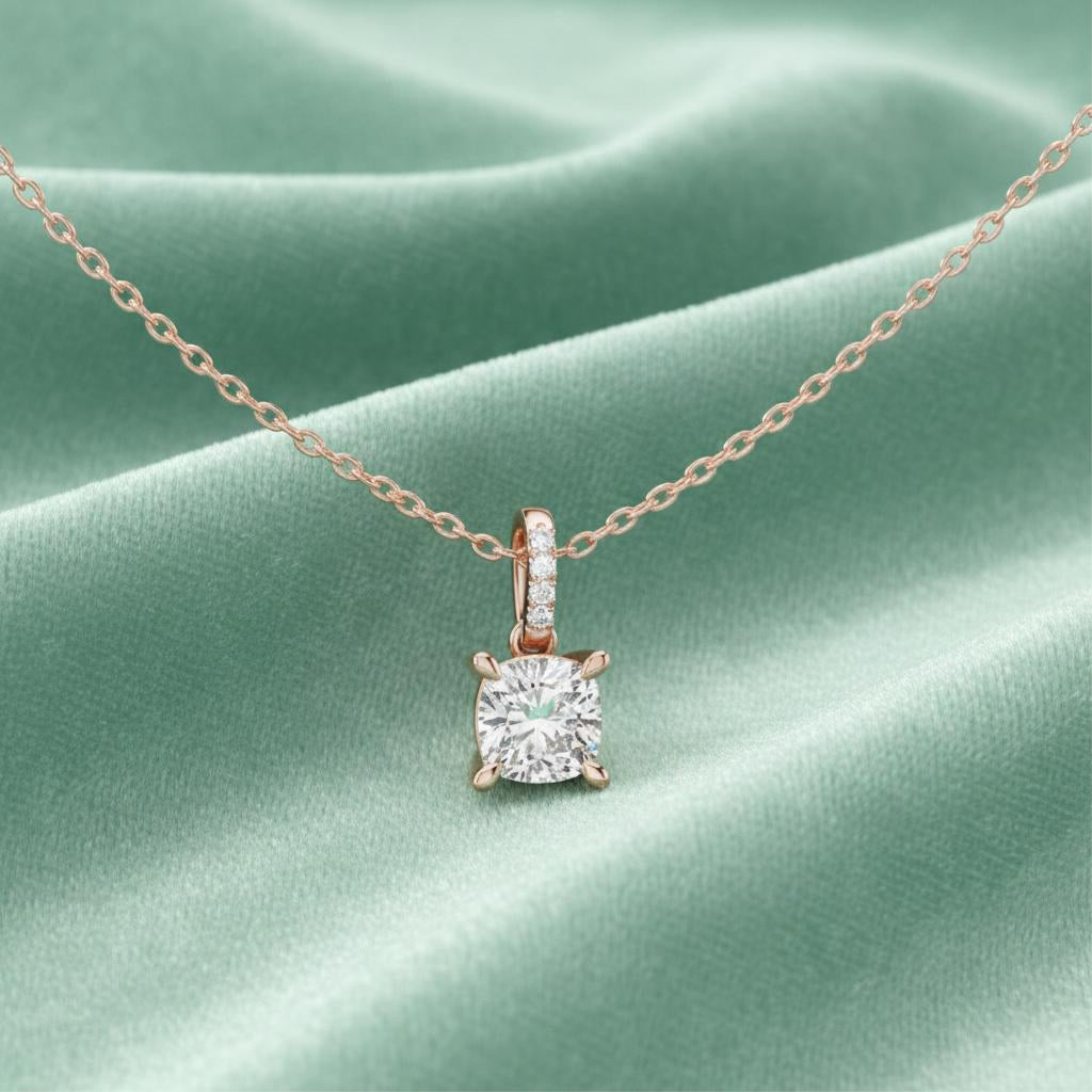 Star Aurielle Solitaire Diamond Pendant