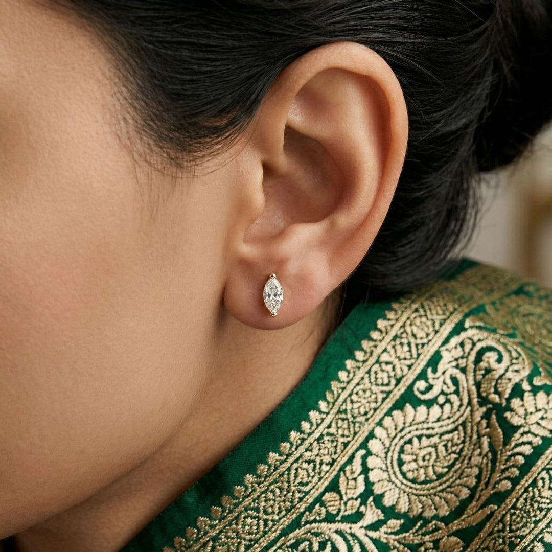 Solitaire Marquise Beauty Studs