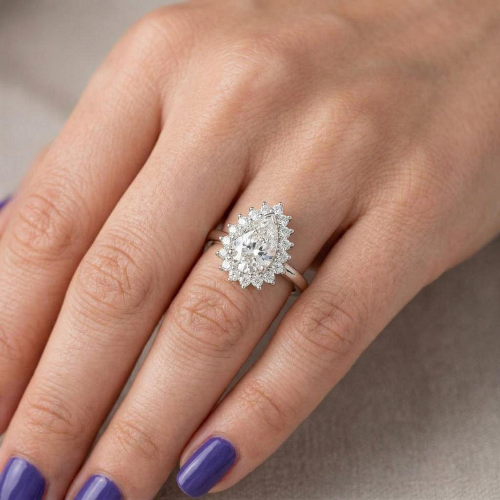 Pearlina Halo Royale Star Ring Secondary image