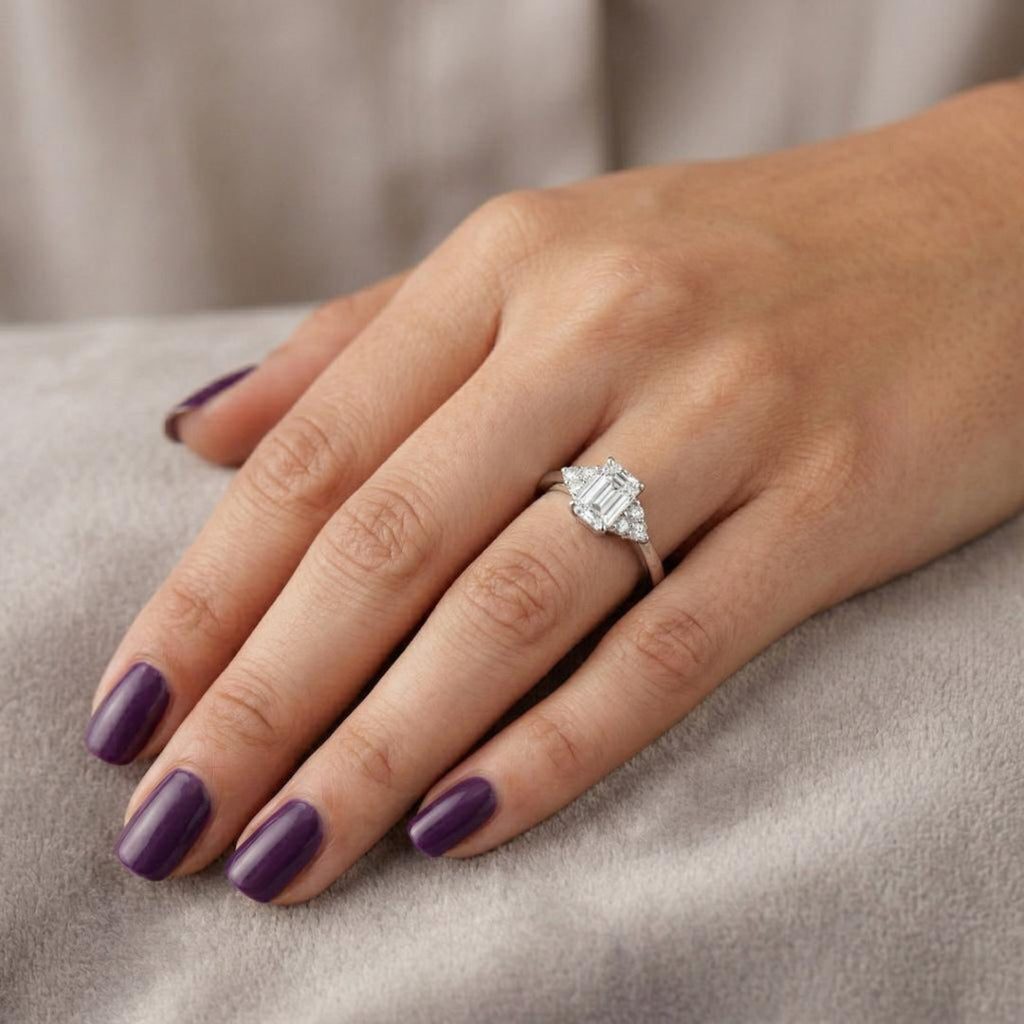 Evanca Emerald Grace Ring Secondary image