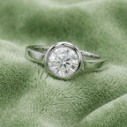Kriva Bezel Solitaire Ring