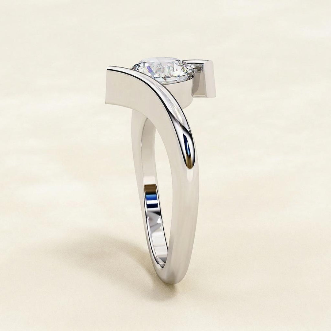 Flora Twist Diamond Ring