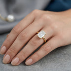 Emerald Royale Solitaire