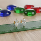 Solitaire Marquise Beauty Studs