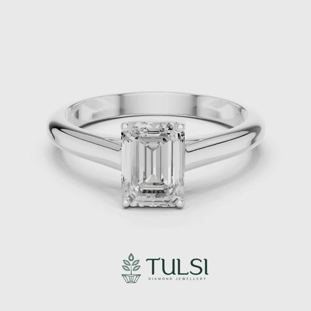 Emerald Royale Solitaire