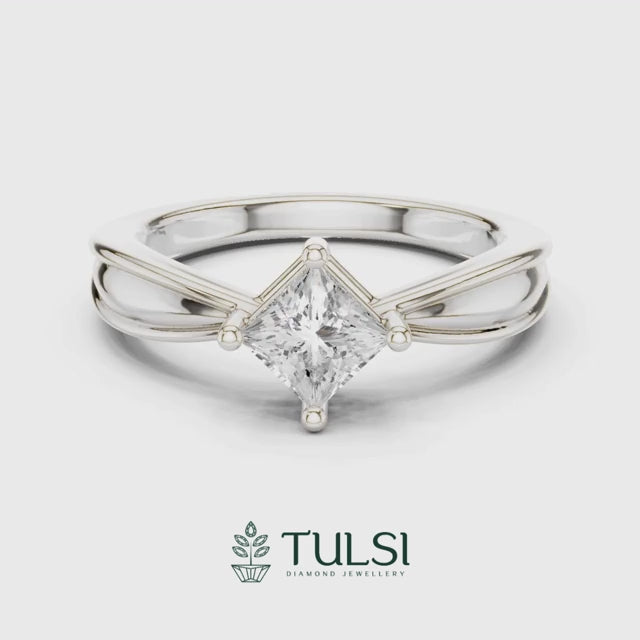 Kiara Curve Princess Diamond Ring