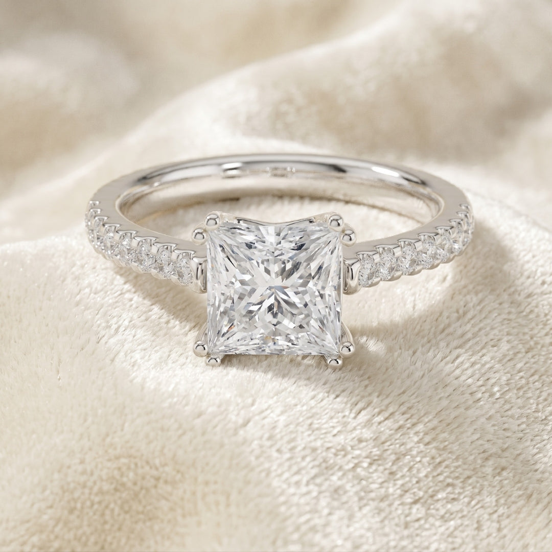 Sovereign Solitaire Sparkle Ring Main image